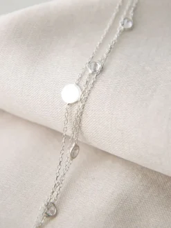 Silber-Armkette mit Schmuckelementen