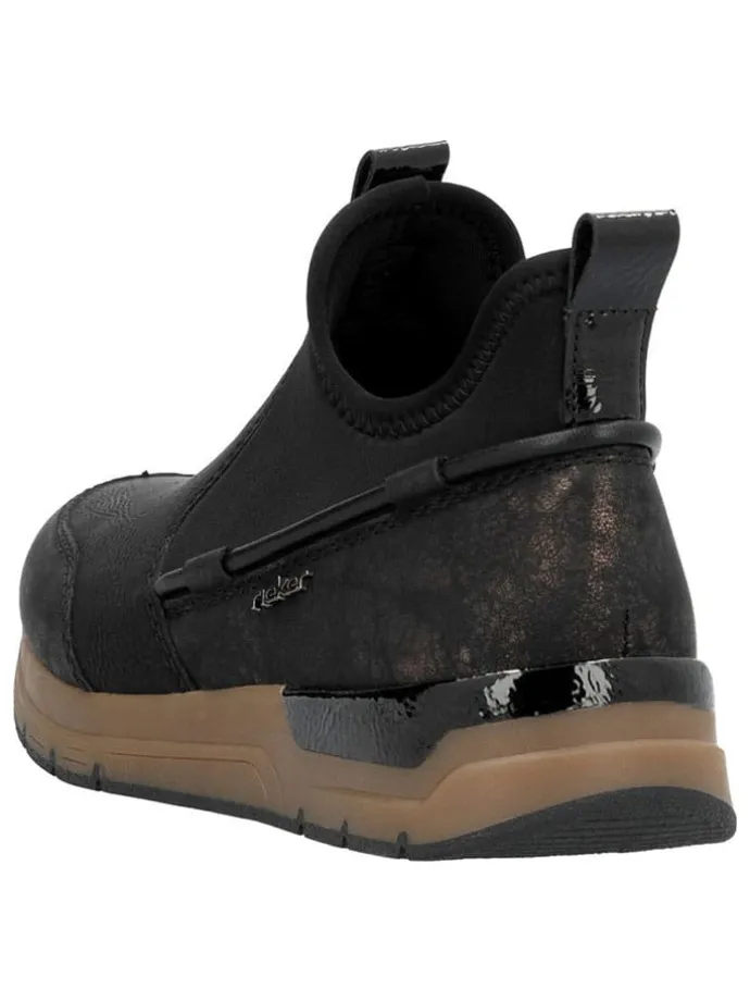 Slipper in Schwarz