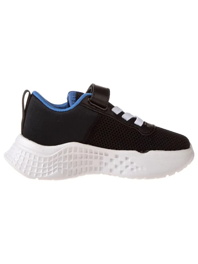 Sneakers "Court-Drive" in Schwarz