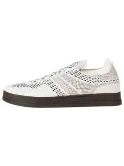 Sneakers in Creme