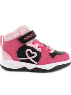 Sneakers in Pink