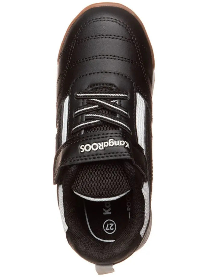 Sneakers in Schwarz/ Weiß