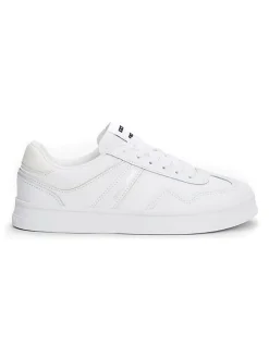 Sneakers in Weiß