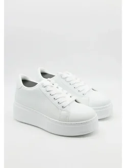 Sneakers in Weiß