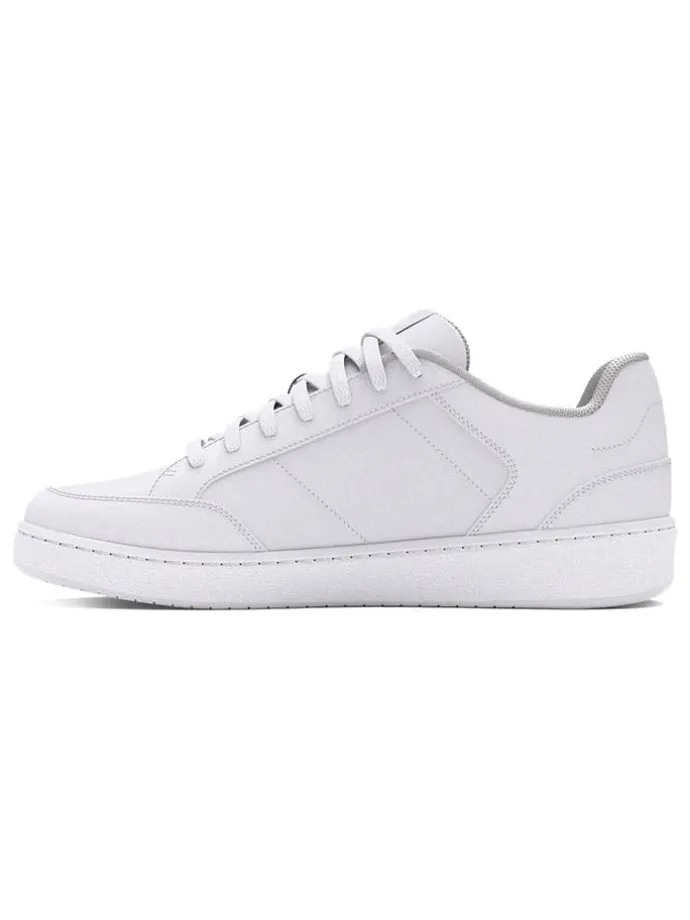 Sneakers ''Official'' in Weiß