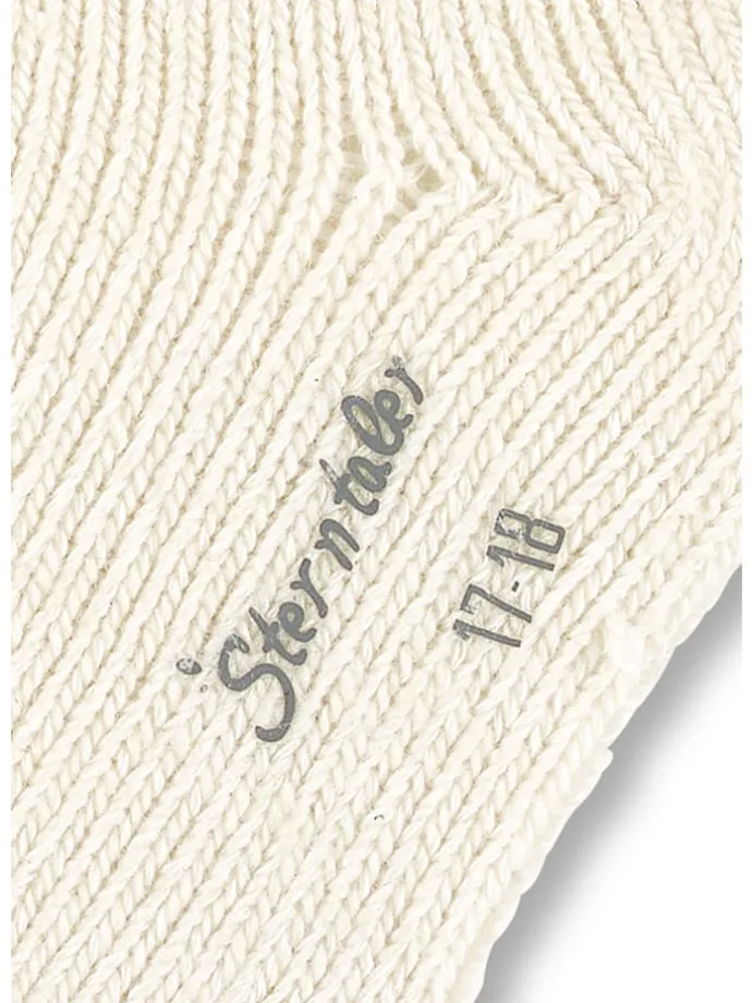 Socken Wolle in ecru farbend