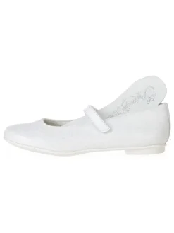 Spangenballerinas in Weiß