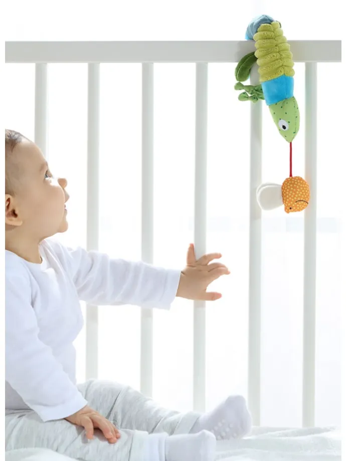 Spielanhänger für die Babyschale PlayQ in grün