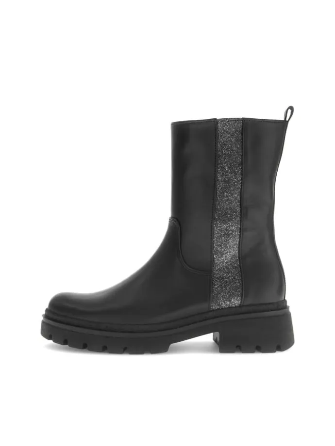 Sportliche Stiefeletten in schwarz