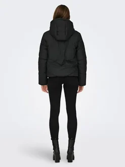 Steppjacke in Schwarz