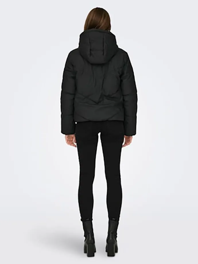 Steppjacke in Schwarz
