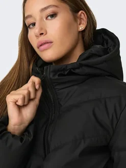 Steppjacke in Schwarz