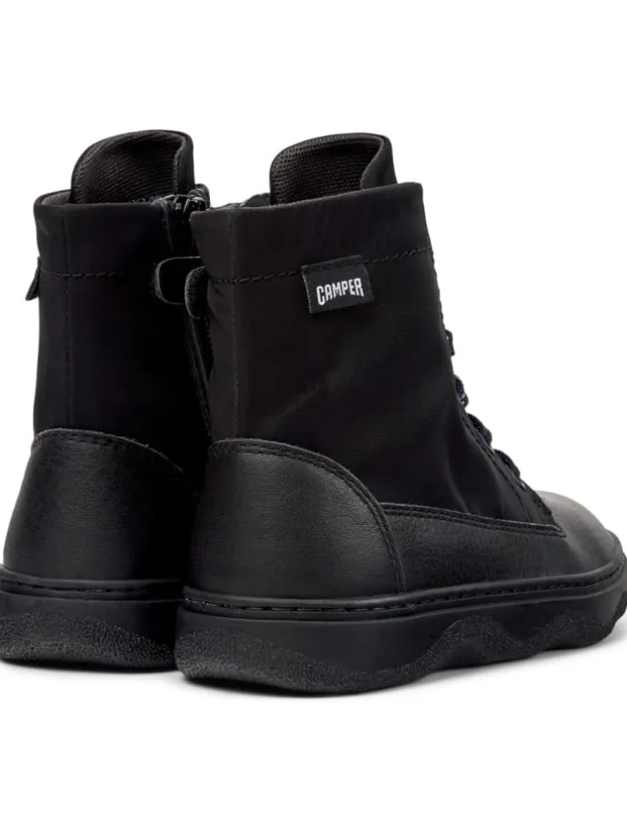 Stiefeletten " Kiddo " in Schwarz