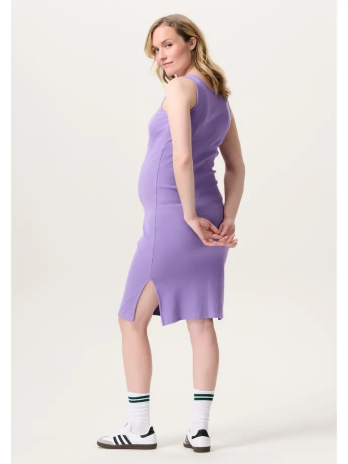 Still-Kleid Estrella in Paisley Purple