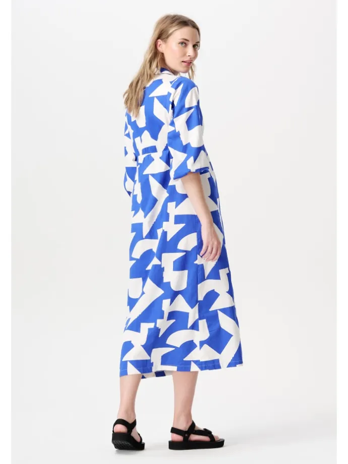 Still-Kleid Pilar in Graphic Blue Print