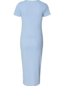 Still-Kleid Soiree in Light Sky