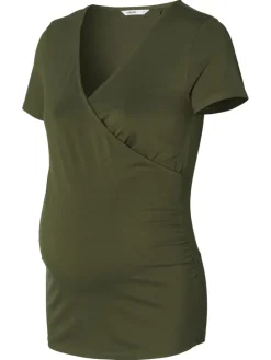 Still-Shirt Banu in Forest Night
