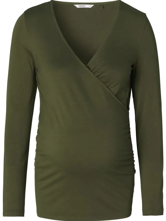 Still-Shirt Langu in Forest Night