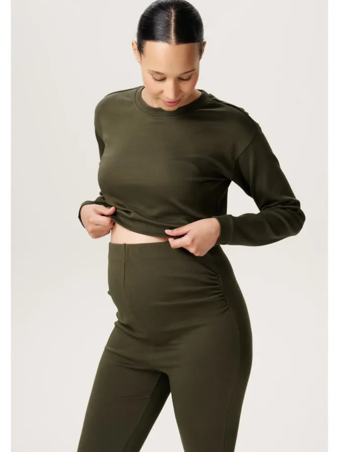 Still-Shirt Leela in Forest Night