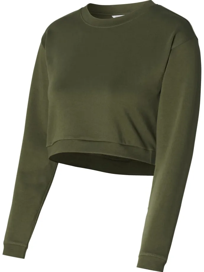 Still-Shirt Leela in Forest Night