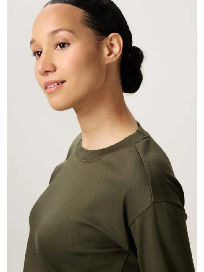 Still-Shirt Leela in Forest Night