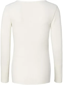 Still-Shirt Sara in Cream