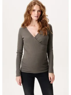Still-Shirt Sara in Olive
