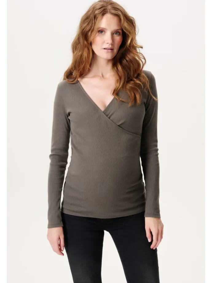 Still-Shirt Sara in Olive