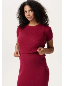 Still-Top in Tibetan Red