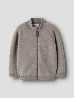 Strickjacke in Satellite