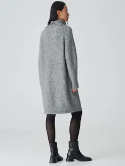 Strickkleid in Grau