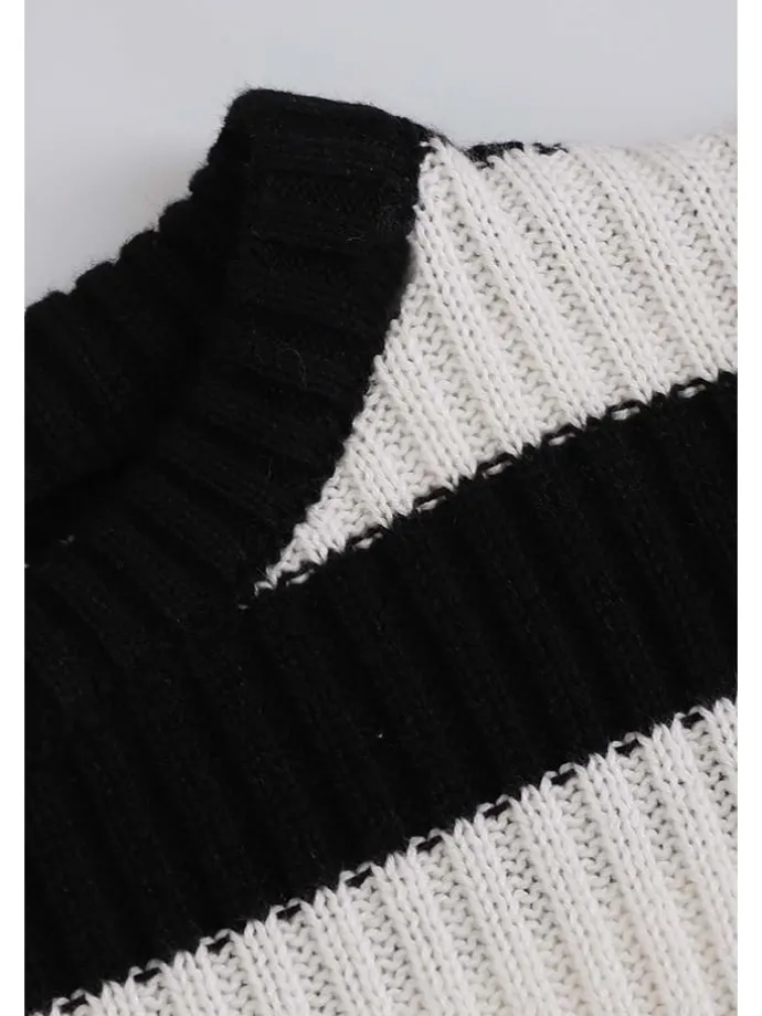 Strickkleid in Schwarz/ Weiß