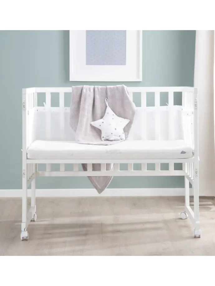 Stuben- & Beistellbett safe asleep® 3in1 weiß höhenverstellbar mit Mesh