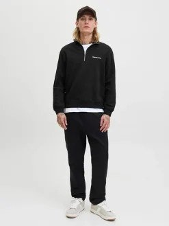 Sweatshirt "Jornorebro" in Schwarz