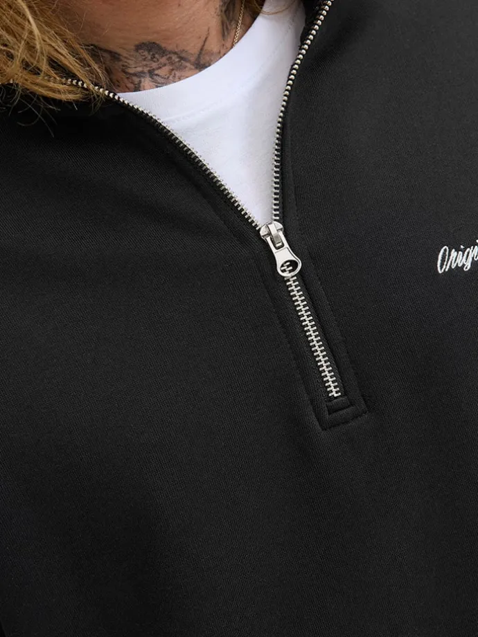Sweatshirt "Jornorebro" in Schwarz