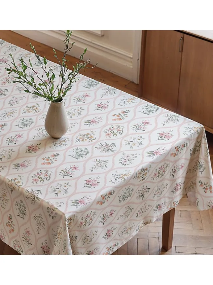 Tischdecke "Patrice" in Weiß/ Rosa