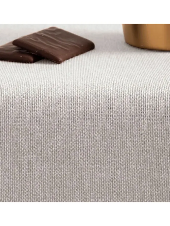 Tischdecke "Smooth Sena" in Hellgrau