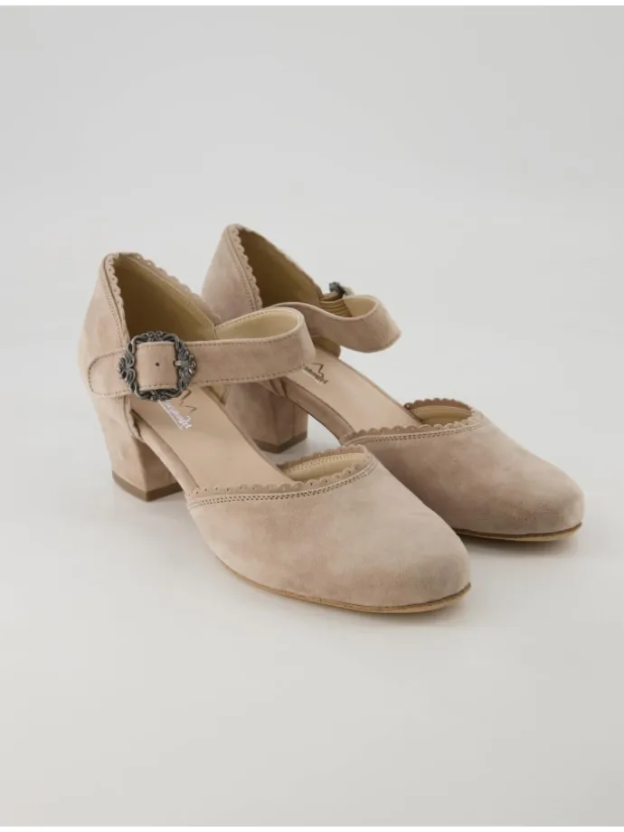 Trachtenschuhe in Beige