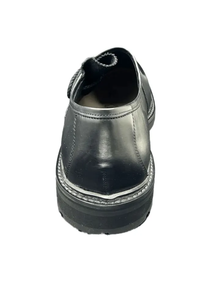 Trachtenschuhe in Schwarz