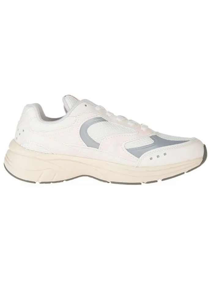 Trainingsschuhe in Creme