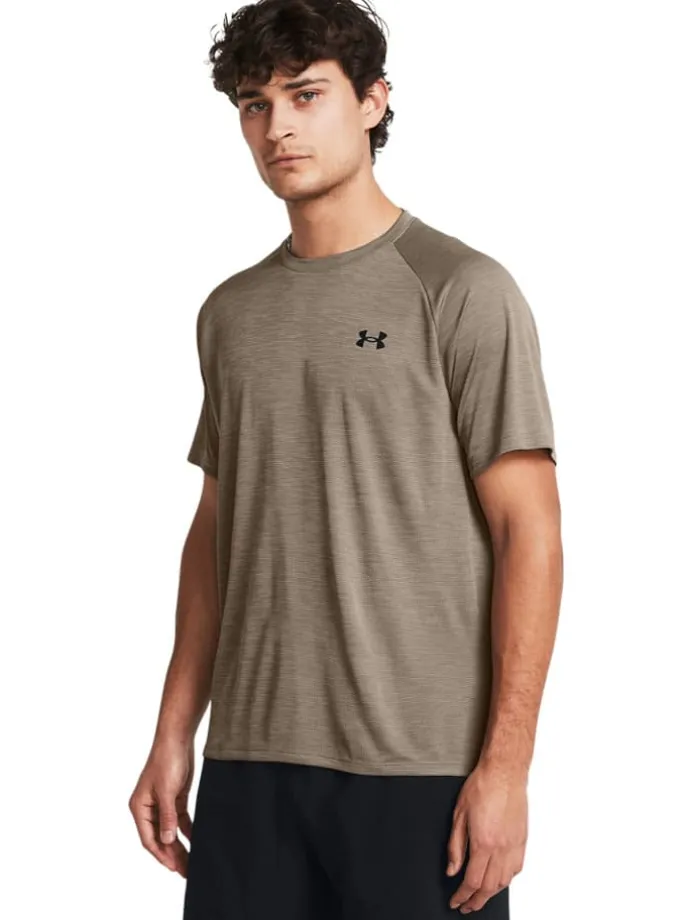 Trainingsshirt "Tech" in Beige