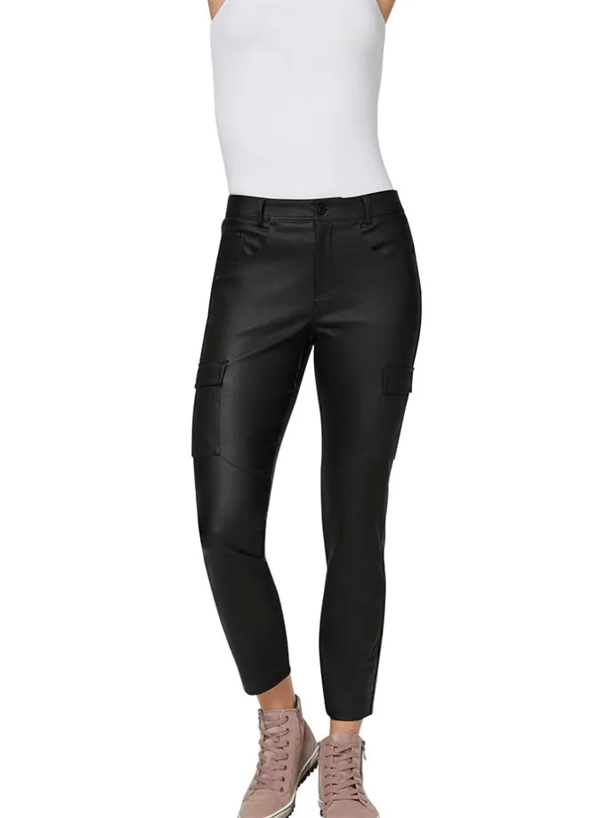 Treggins in Schwarz