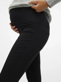 Umstandsjeans mit Slim Fit in Black Denim