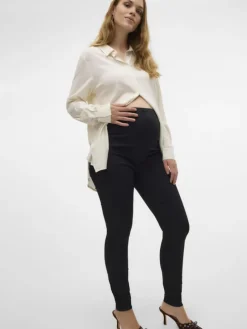 Umstandsjeans mit Slim Fit in Black
