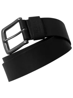 Urban Classics in black