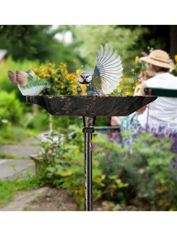 Vogeltränke Erdspieß in Bronze