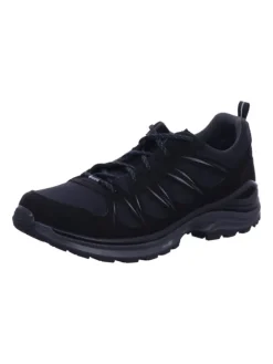 Wanderschuh in schwarz