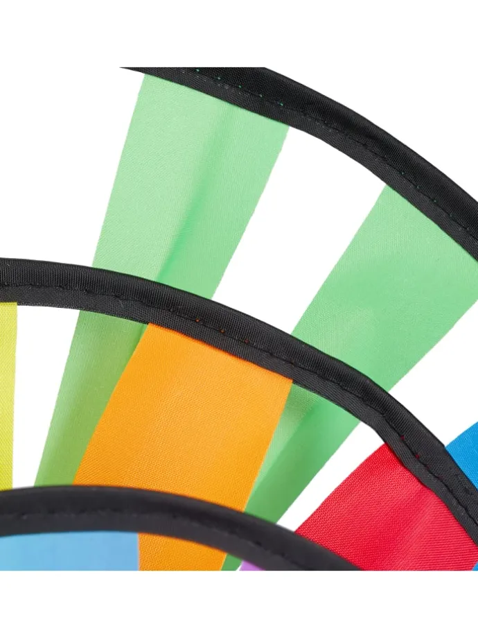 Windrad in Bunt