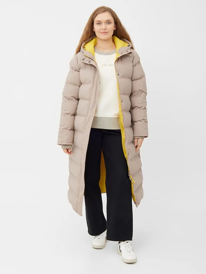 Wintermantel in Beige