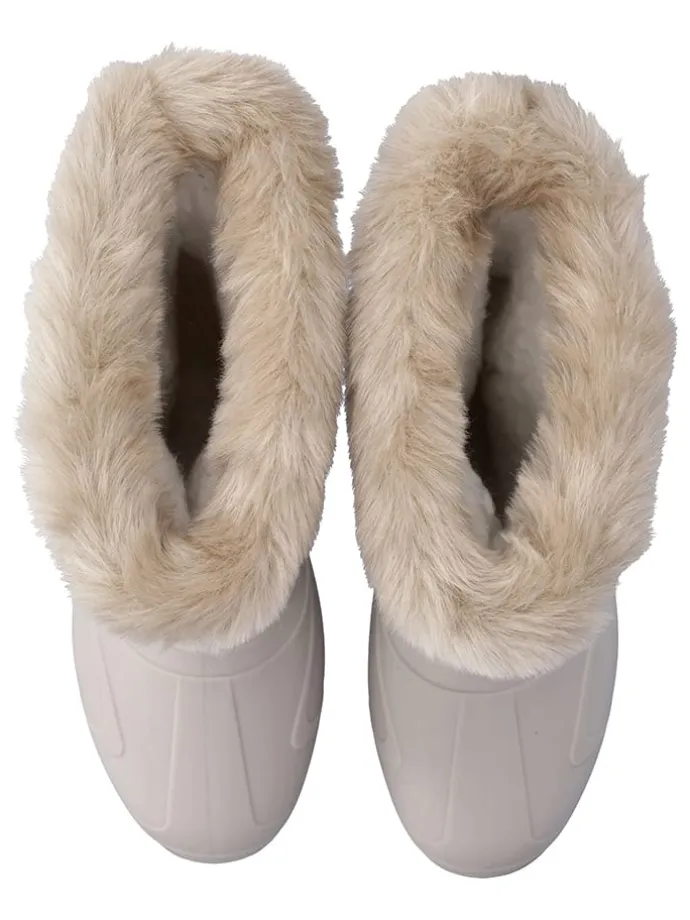 Winterstiefel in Beige